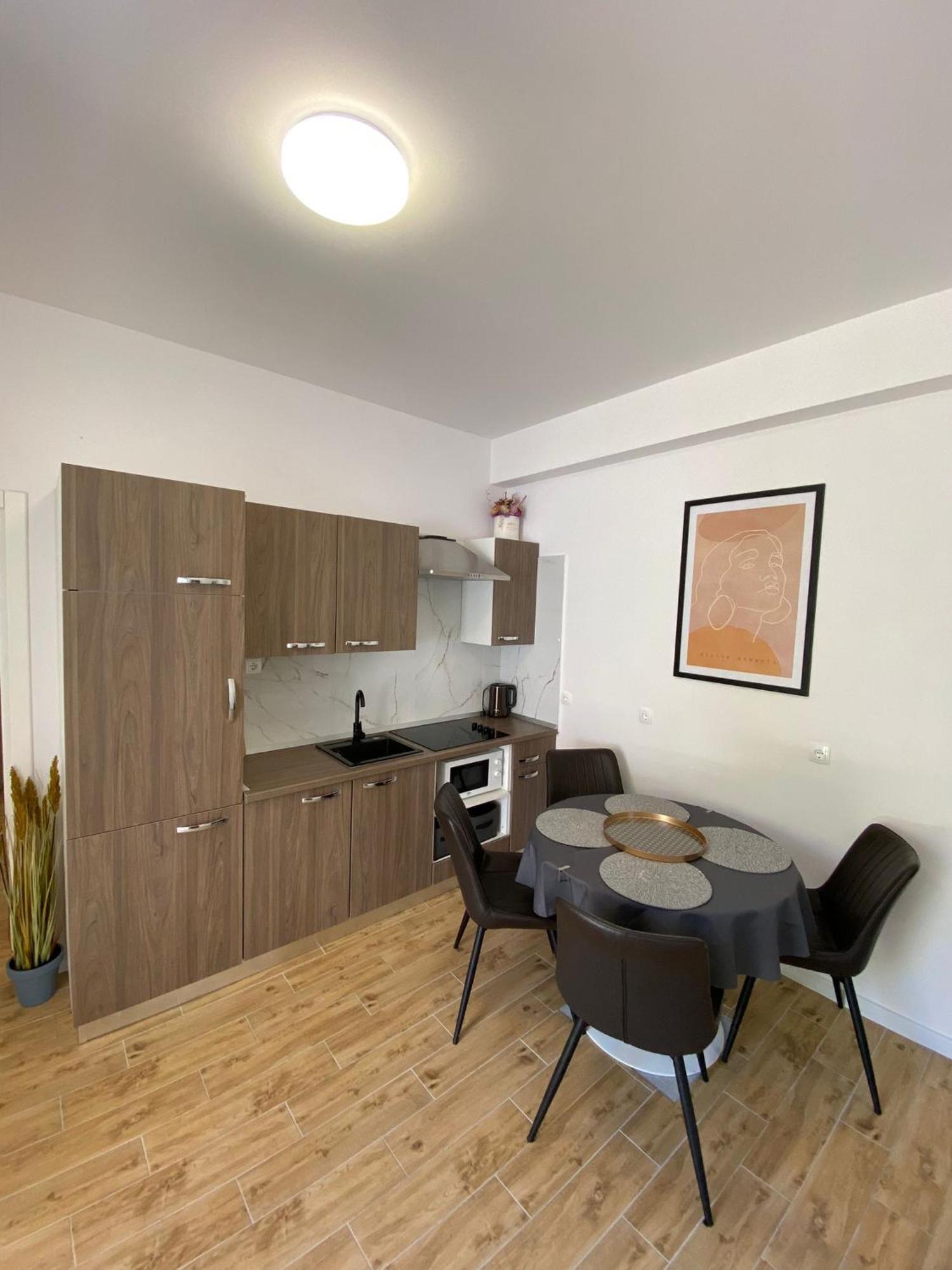 Apartmani Roko Drvenik  Bagian luar foto