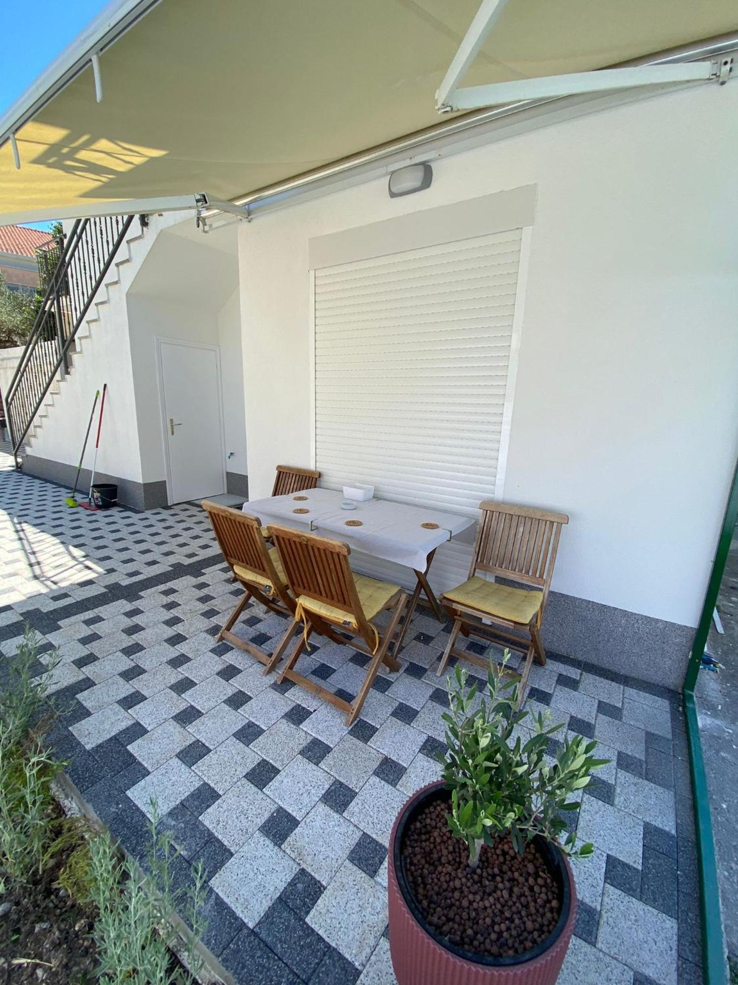 Apartmani Roko Drvenik  Bagian luar foto