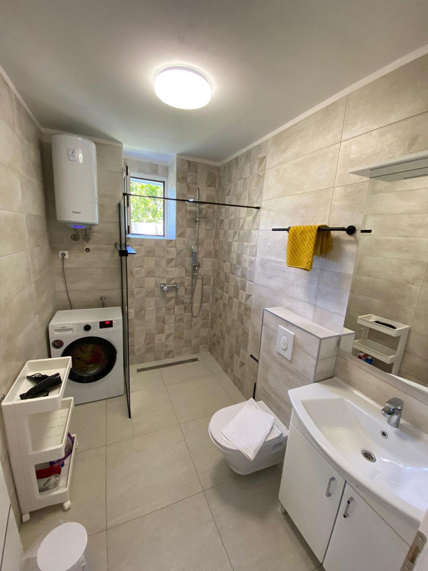 Apartmani Roko Drvenik  Bagian luar foto