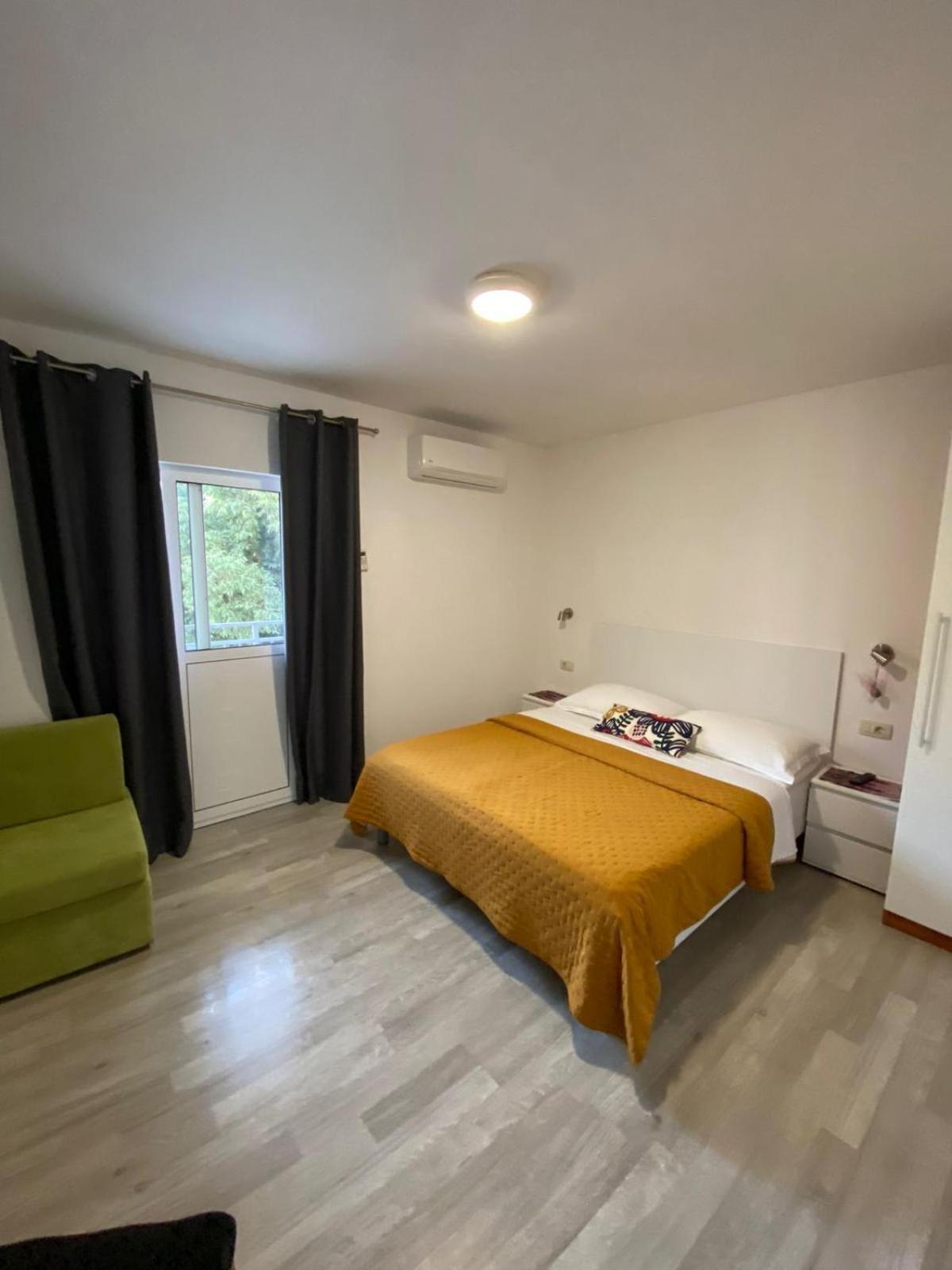 Apartmani Roko Drvenik  Bagian luar foto