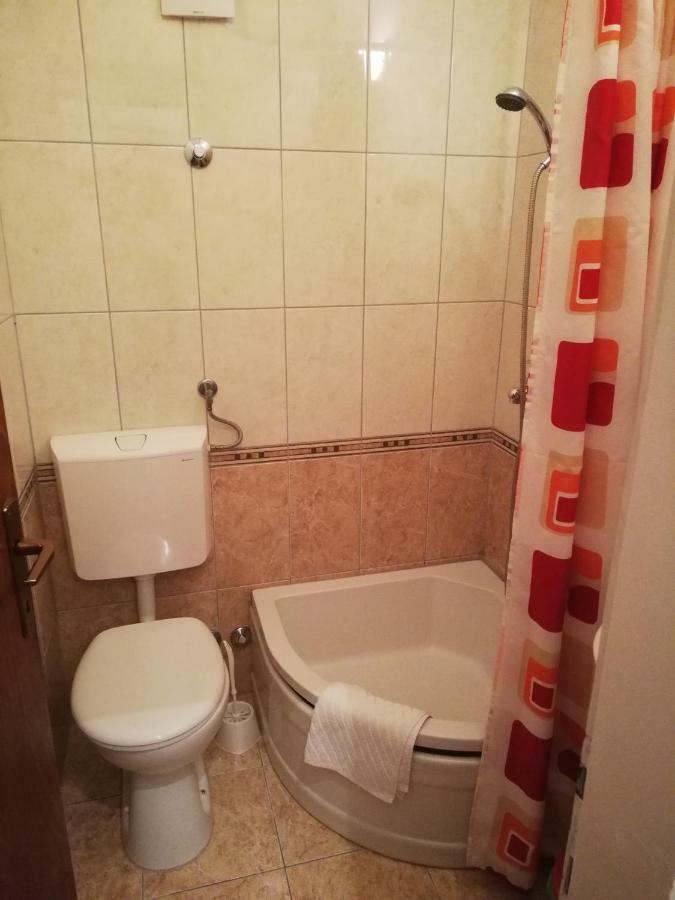 Apartmani Roko Drvenik  Bagian luar foto