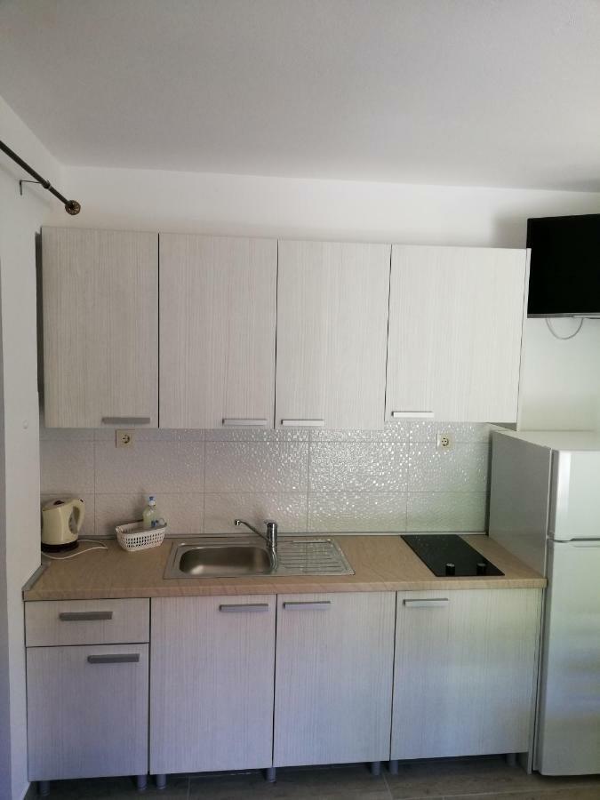 Apartmani Roko Drvenik  Bagian luar foto